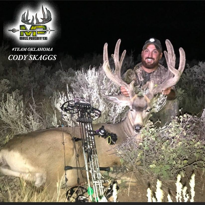 Professional and Trophy Results!  Cody Skaggs Harvests Beautiful In Velvet 13 Point  Mule Deer In Colorado